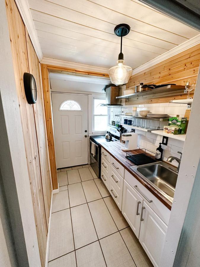 Historic Peaceful Apartment ニューヘイブン エクステリア 写真