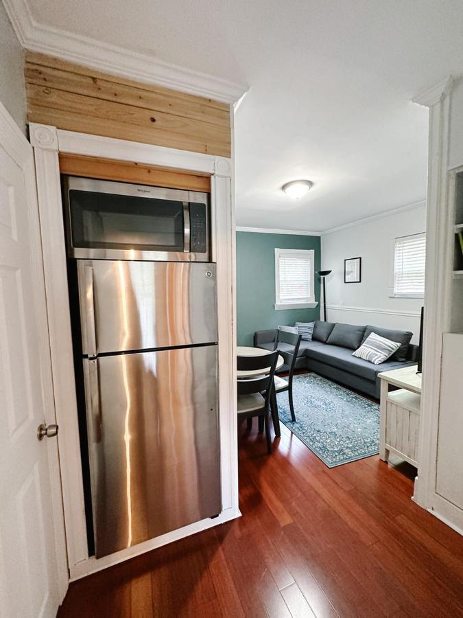 Historic Peaceful Apartment ニューヘイブン エクステリア 写真
